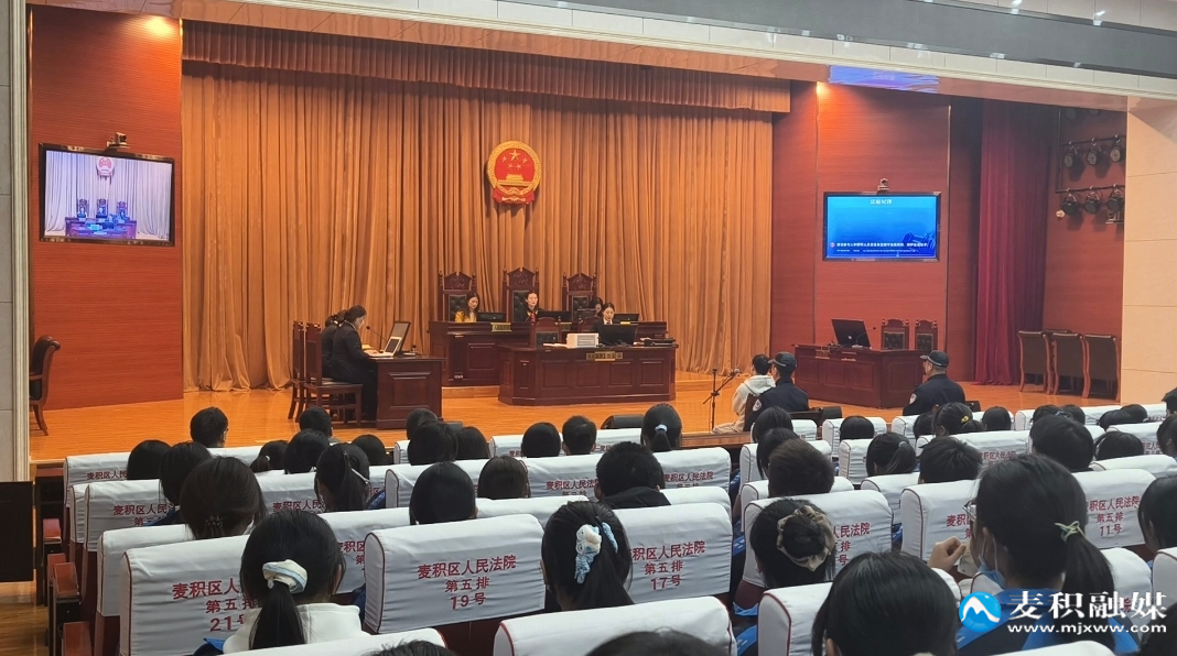 1764731725808076043.jpg 1764731725808076043.jpg