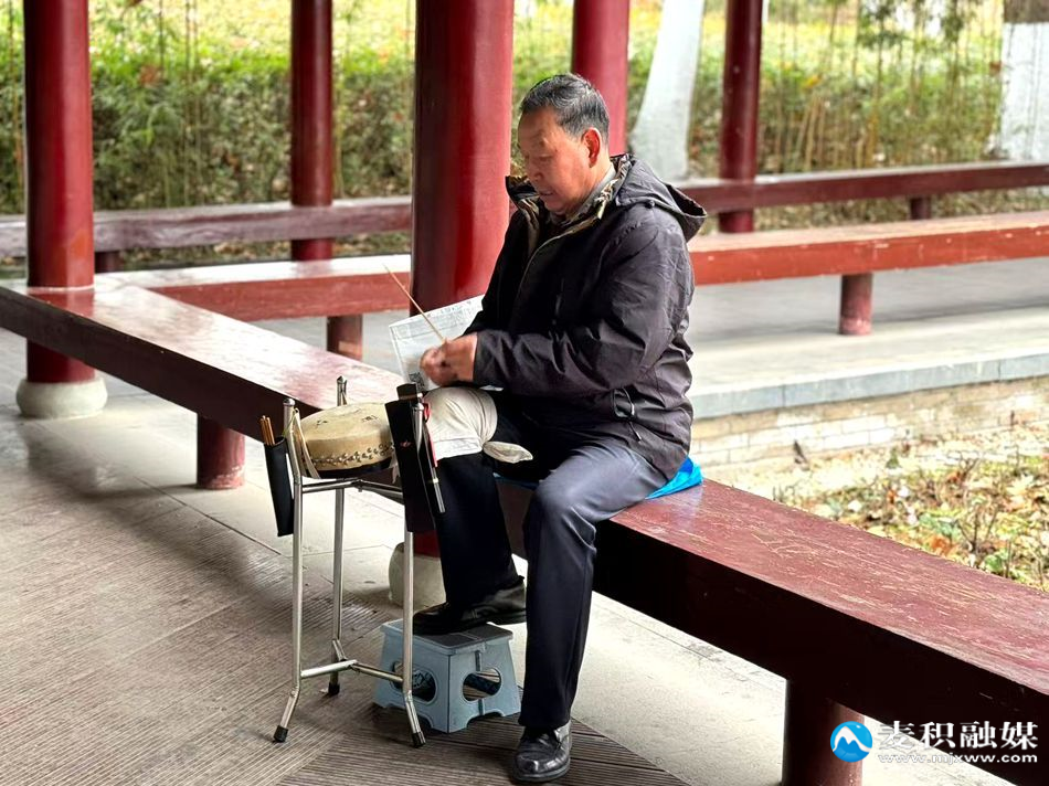 225be1e1b26068e77b866e40b2ab3658